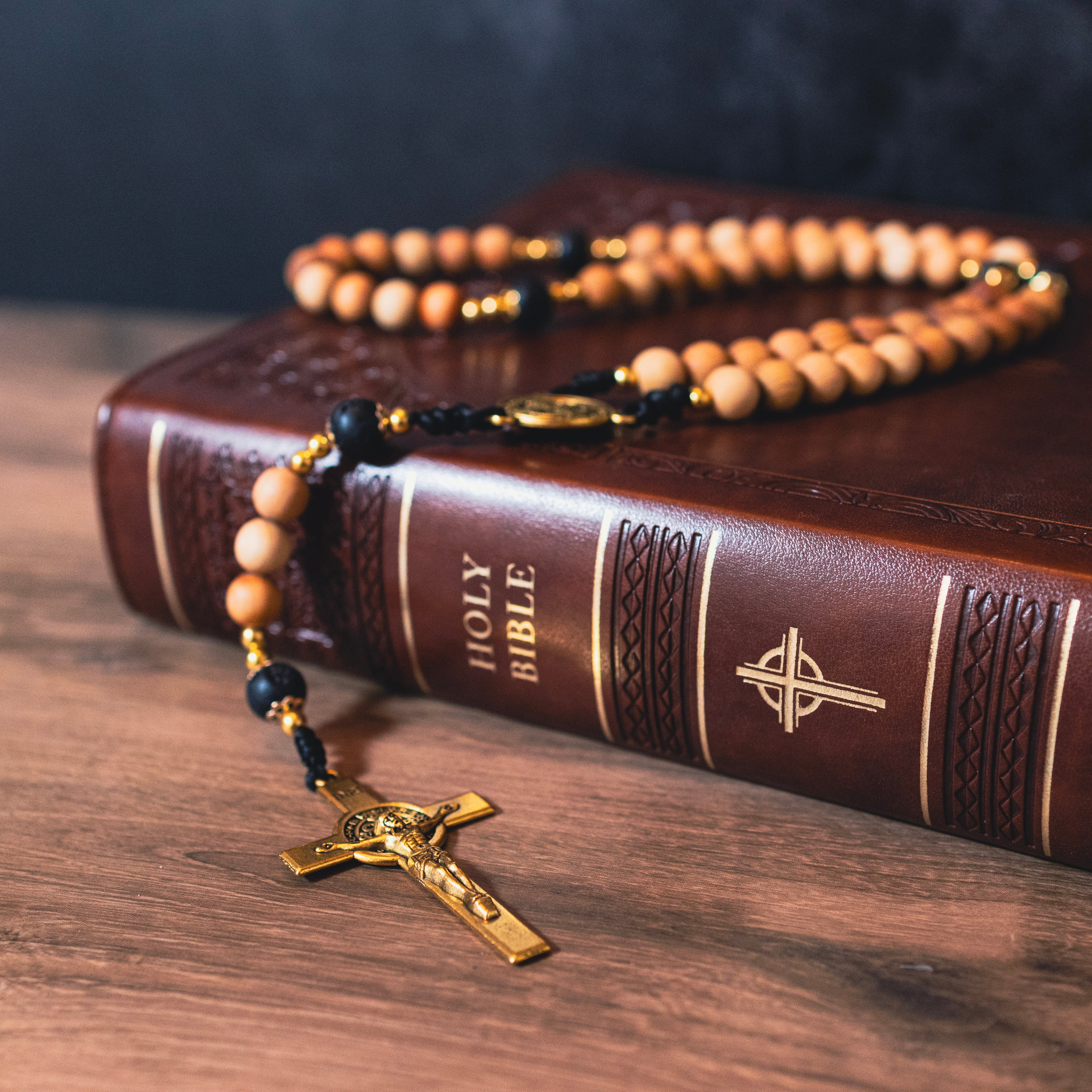 Sandalwood And Smoke